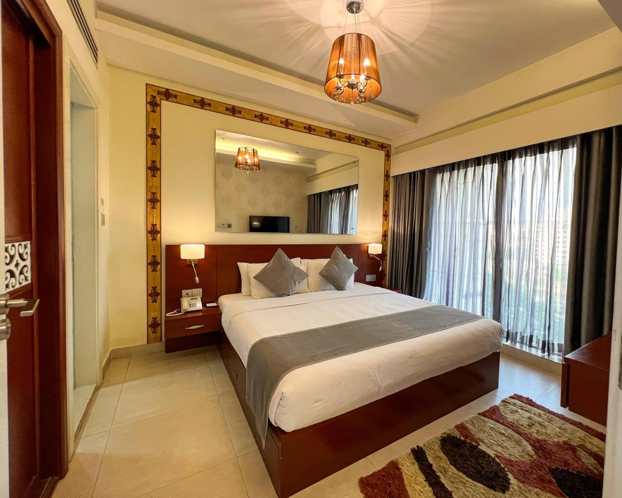Coventina Lake Suites Dhaka Esterno foto