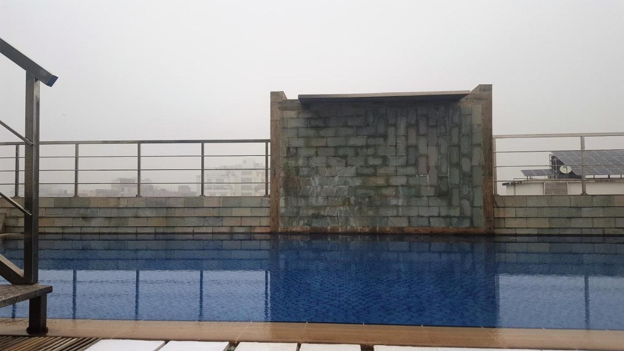 Coventina Lake Suites Dhaka Esterno foto
