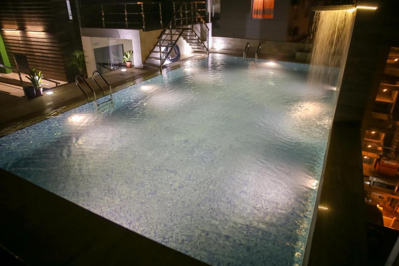Coventina Lake Suites Dhaka Esterno foto