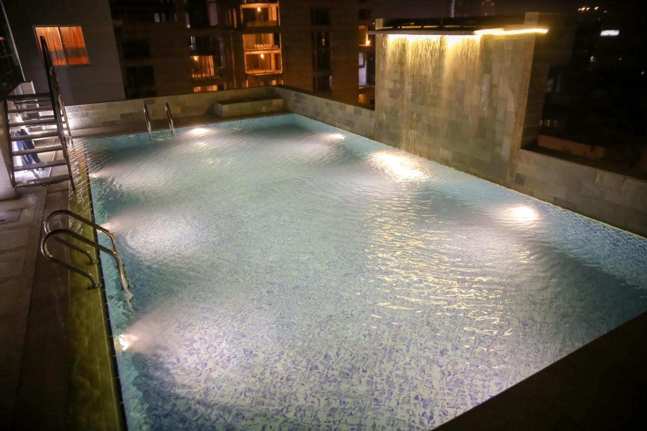 Coventina Lake Suites Dhaka Esterno foto