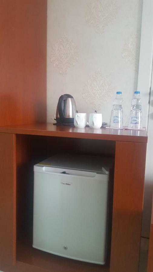 Coventina Lake Suites Dhaka Esterno foto