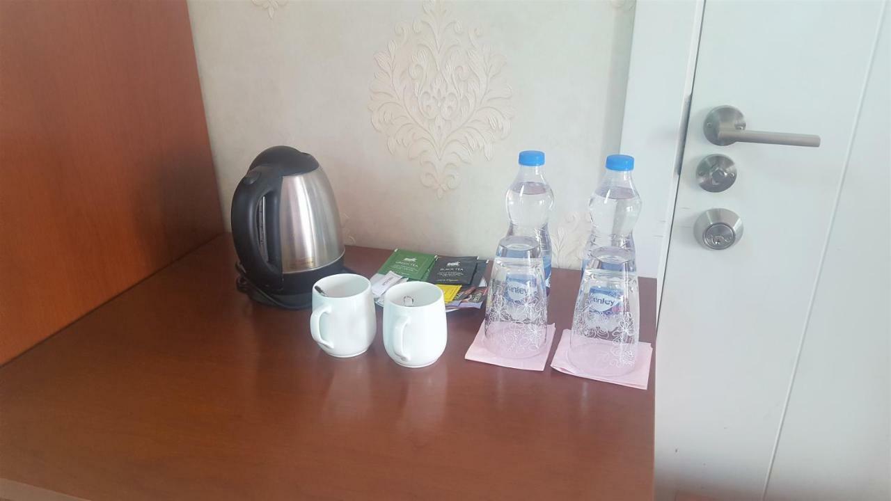 Coventina Lake Suites Dhaka Esterno foto