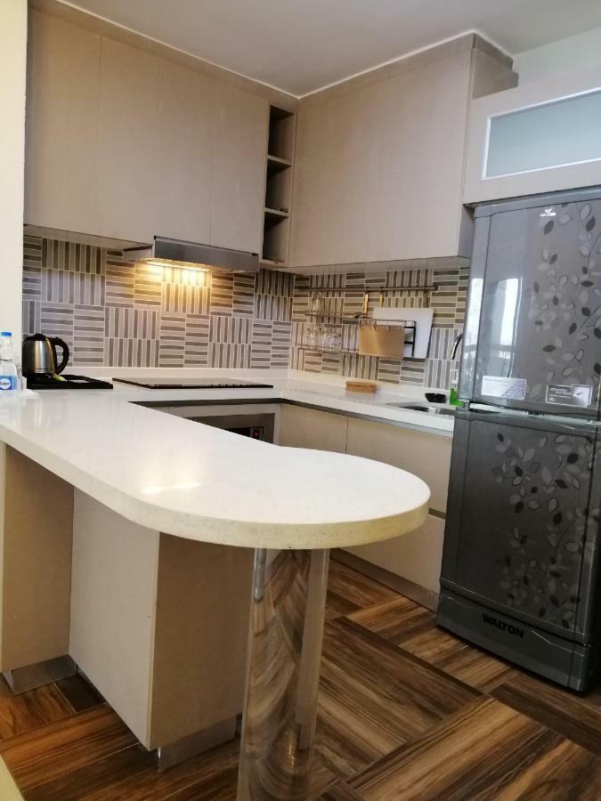 Coventina Lake Suites Dhaka Esterno foto